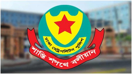ফুটপাত দখলের বিরুদ্ধে অভিযান