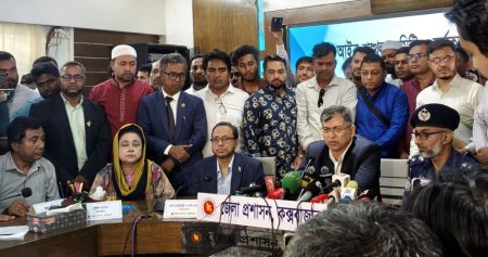 ‘রমজানের সময় চাঁদাবাজদের বিরুদ্ধে সরাসরি ব্যবস্থা গ্রহণ স্থগিত রাখা হয়েছে’ সরাসরি ব্যবস্থা