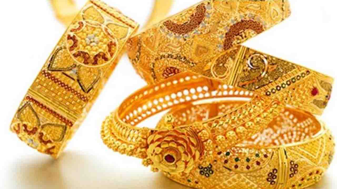 ১৯৮৩ সালের পর স্বর্ণের দামে সবচেয়ে বড় পতন ১৯৮৩ সালের পর স্বর্ণের দামে সবচেয়ে বড় পতন