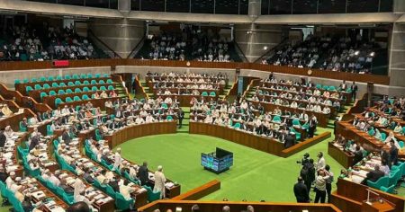 ৩৫ নারী আসনে ৫০০ প্রার্থী ৫০০ প্রার্থী
