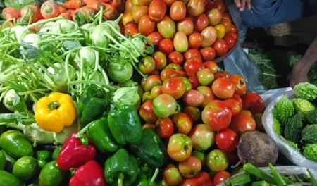 মাছ-মুরগি ও সবজির দাম