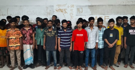 মোহাম্মদপুরে পুলিশের বিশেষ অভিযানে গ্রেফতার ৩৮ পুলিশের বিশেষ অভিযান