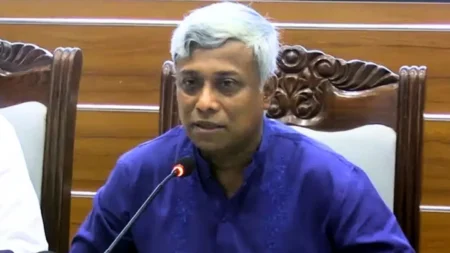 তিন মাসের পেট্রোল ও অকটেনের মজুত আছে : জ্বালানি প্রতিমন্ত্রী জ্বালানি প্রতিমন্ত্রী