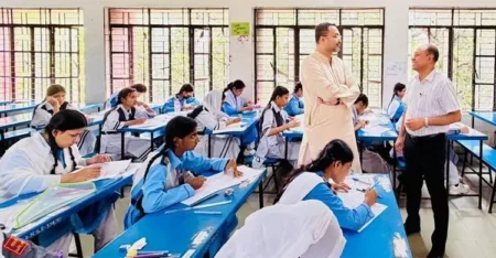 পরীক্ষার্থীরা উৎসাহ-উদ্দীপনায় এসএসসি পরীক্ষায় অংশ নিয়েছে: মাহদী আমিন SSC