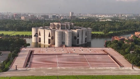 সংসদে জনপ্রশাসন প্রতিমন্ত্রী
