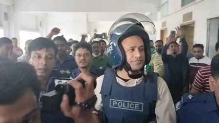 ব্যারিস্টার সুমন