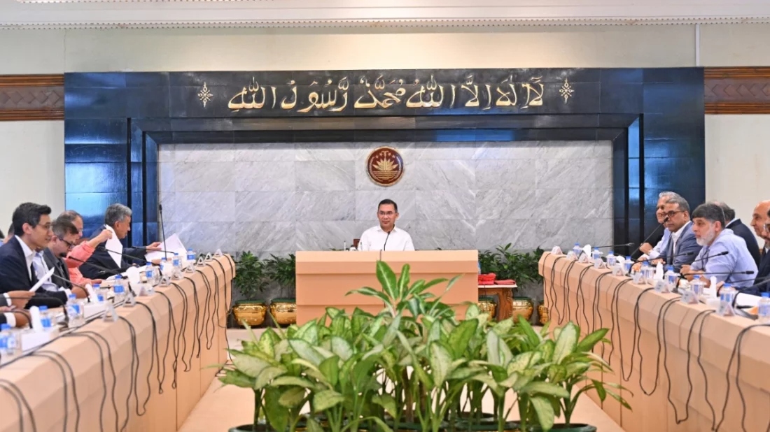 নিরবচ্ছিন্ন জ্বালানি সরবরাহের নিশ্চয়তা চেয়েছেন ব্যবসায়ীরা : অর্থমন্ত্রী