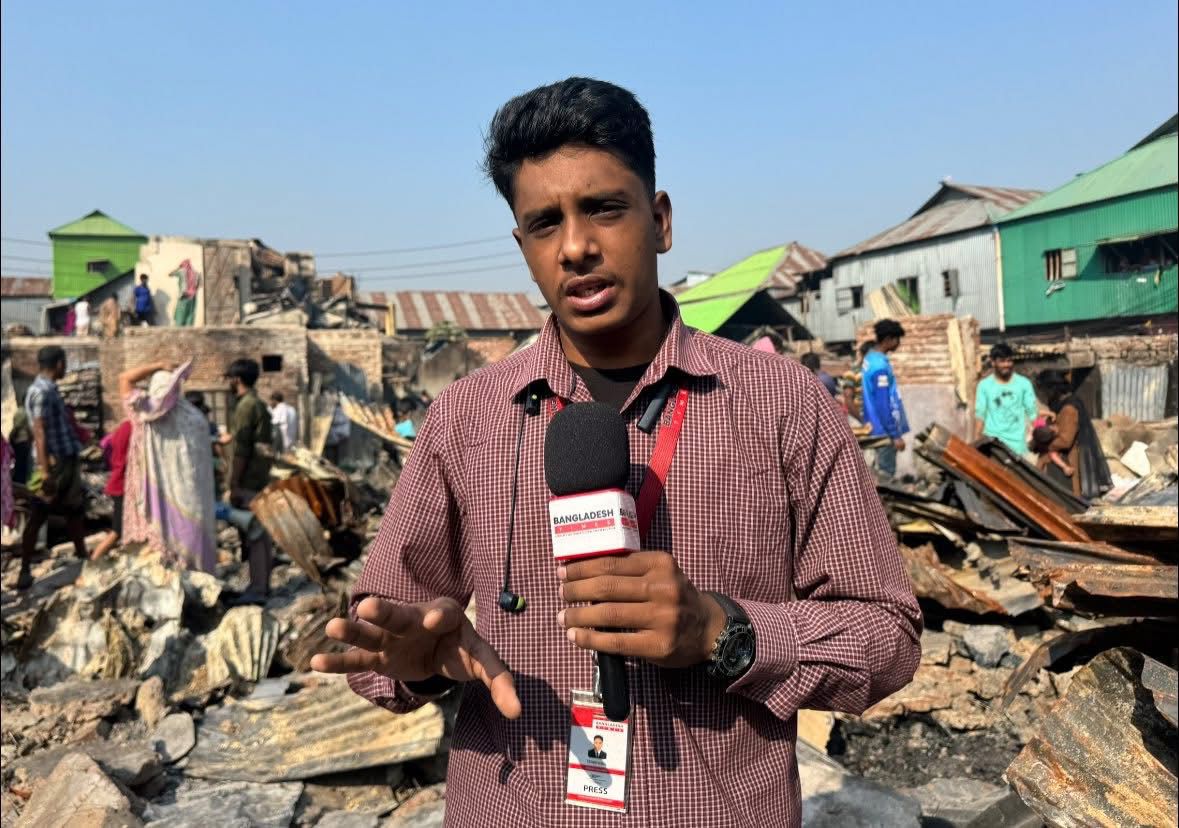 সাংবাদিকতা: পেশার মোড়কে এক পবিত্র আসক্তি