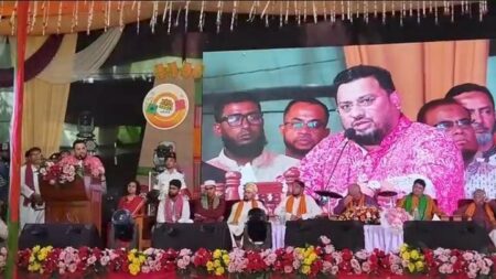 আপনাদের সকল দাবিতে আমি সরকারের পক্ষে নয়, আপনাদের পক্ষে দাঁড়িয়েই বিশ্ববিদ্যালয়ের কথা বলব : নববর্ষে চবিতে মীর হেলাল মীর হেলাল