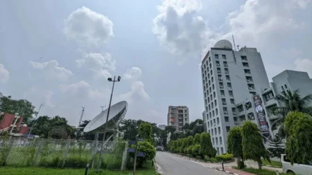 এপ্রিলে একাধিক তীব্র তাপপ্রবাহ ও ঘূর্ণিঝড়ের পূর্বাভাস ঘূর্ণিঝড়ের পূর্বাভাস