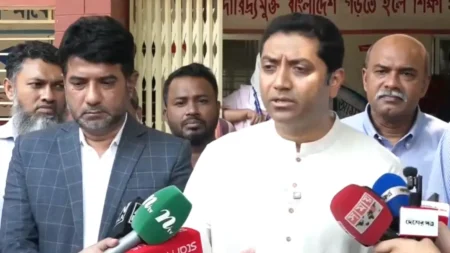 অনলাইন ক্লাসে এখনই যাচ্ছে না সরকার অনলাইন ক্লাস