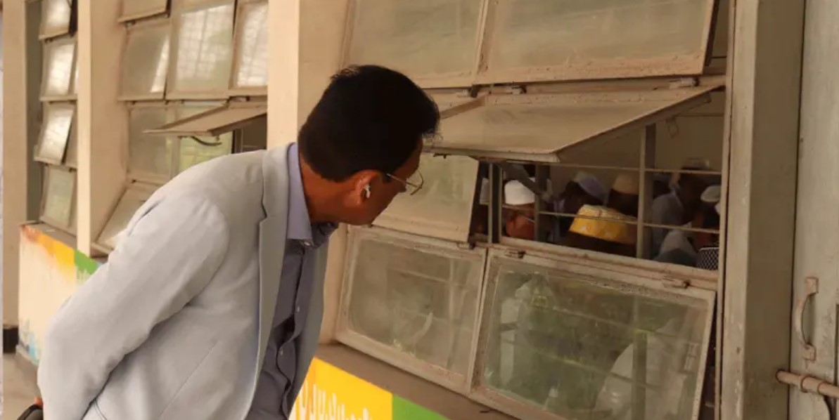 আকস্মিক কেন্দ্র পরিদর্শন করতে পারেন শিক্ষামন্ত্রী