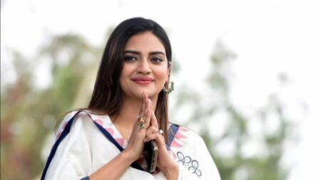 নুসরাত