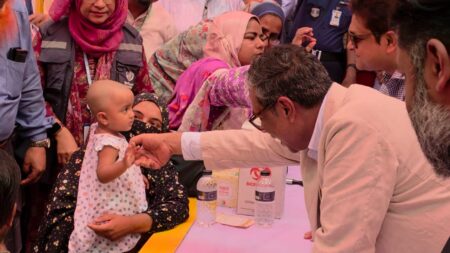 শিশুদের স্বাস্থ্য সুরক্ষায় সর্বোচ্চ গুরুত্ব দিচ্ছে সরকার: স্বাস্থ্য প্রতিমন্ত্রী ড. মুহিত স্বাস্থ্য প্রতিমন্ত্রী ড. মুহিত