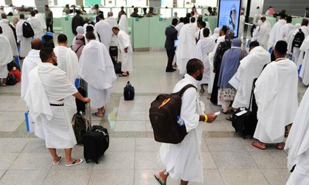 এজেন্সির প্রতারণায় সৌদিতে আটকা ২২ ওমরাহযাত্রী