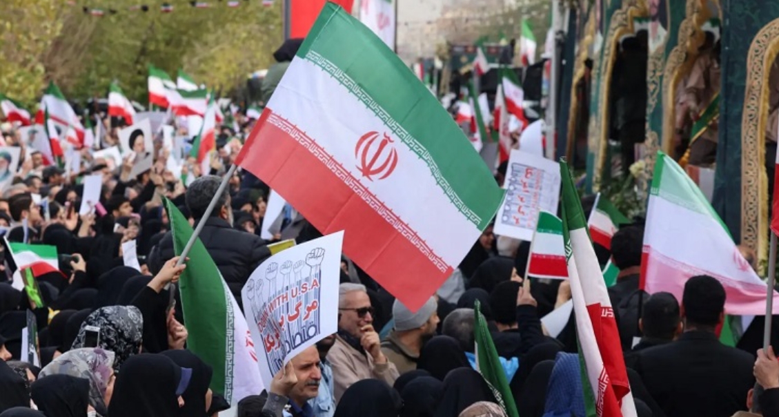 ট্রাম্পের আল্টিমেটামকে ‘মূর্খতাসূচক’ বলল ইরান, পাল্টা হুঁশিয়ারি তেহরানের ট্রাম্পের আল্টিমেটামকে ‘মূর্খতাসূচক’ বলল ইরান, পাল্টা হুঁশিয়ারি তেহরানের