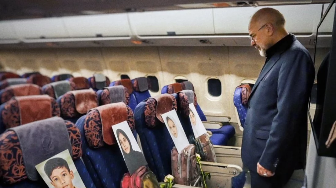 পাকিস্তান-যাত্রার বিমানে নিহত ইরানি শিশুদের ছবি, পোস্ট ঘিরে আলোচনা তুঙ্গে