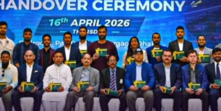৩২ অধিনায়কের হাতে ভিআইপি সুবিধাসহ ‘ক্যাপ্টেনস কার্ড’ বিসিবি ক্যাপ্টেনস কার্ড