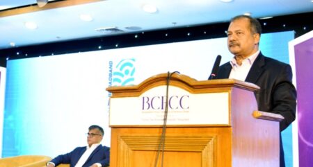 বর্তমানে অপতথ্যের হাত থেকে সুরক্ষা এখন নাগরিক অধিকার: তথ্যমন্ত্রী নাগরিক