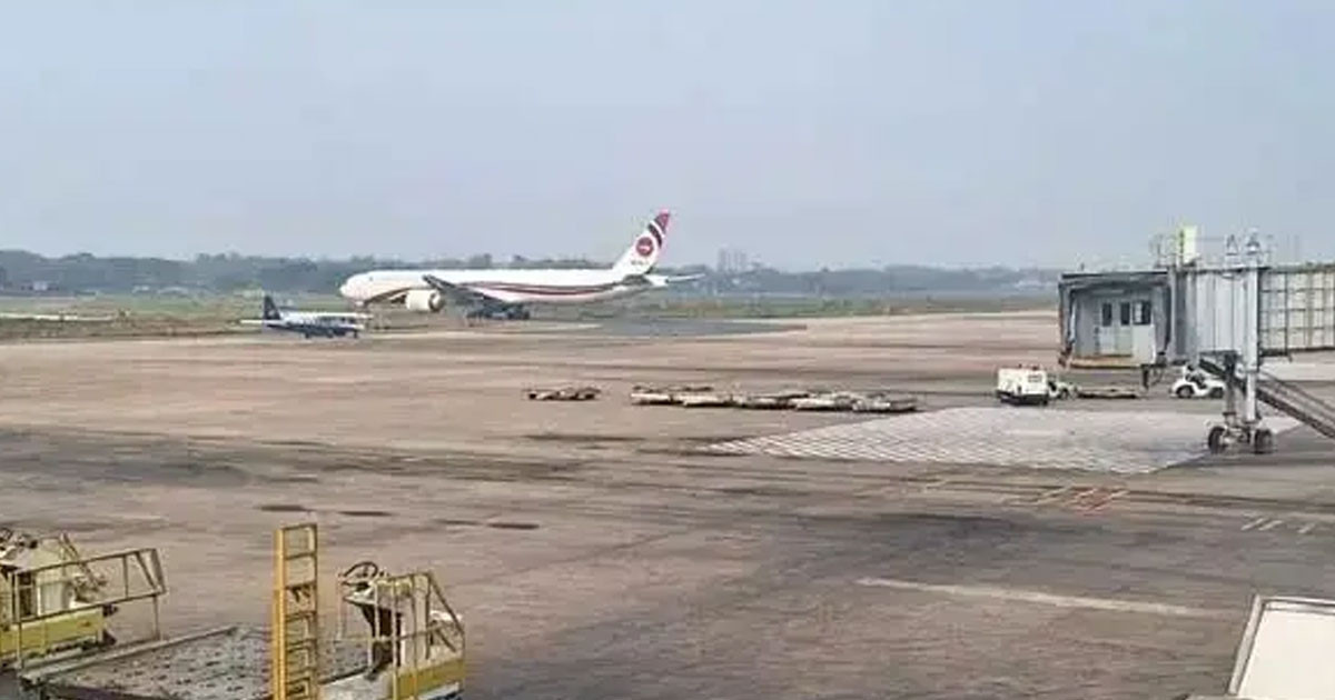 ফ্লাইট বাতিল