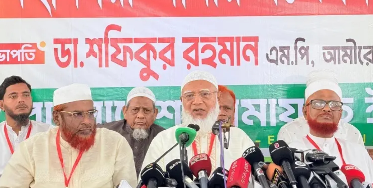 ‘জ্বালানি সংকট না থাকলে প্রতিদিন ৬–১০ ঘণ্টা লোডশেডিং কেন হচ্ছে’