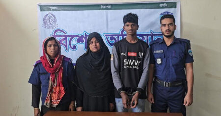 প্রাণ হারান