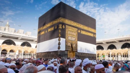 হজে গিয়ে প্রাণ গেল ১০ বাংলাদেশির Hajj