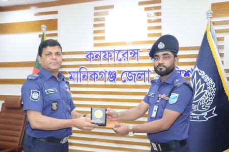 মাদক ও চোরাচালান উদ্ধারে জেলার শ্রেষ্ঠ এসআই শামীম আল মামুন Shamim