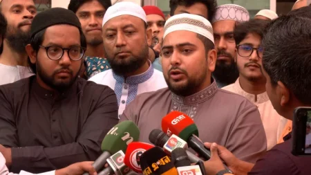 দেশ এখন এক চরম সঙ্কটের মধ্য দিয়ে যাচ্ছে : নাহিদ নাহিদ