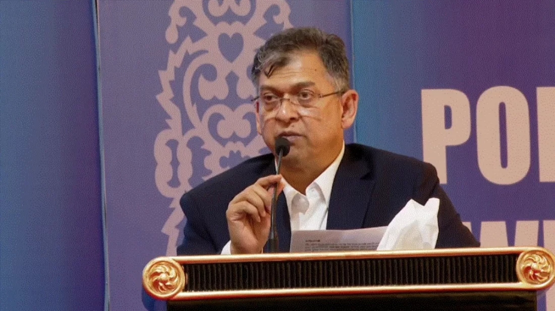 মব মোকাবিলায় আইন সংশোধন বা নতুন আইন হতে পারে : স্বরাষ্ট্রমন্ত্রী মব মোকাবিলায় আইন সংশোধন বা নতুন আইন হতে পারে : স্বরাষ্ট্রমন্ত্রী
