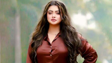 অভিনেত্রী হুমায়রা সুবাহ
