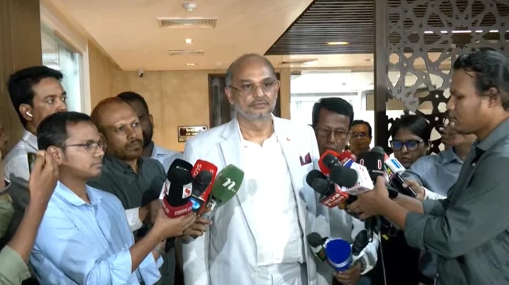 প্রধানমন্ত্রীর অর্থ উপদেষ্টা
