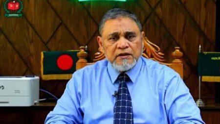 রক্তপাতহীন স্থানীয় সরকার নির্বাচন দিতে চাই: সিইসি সিইসি