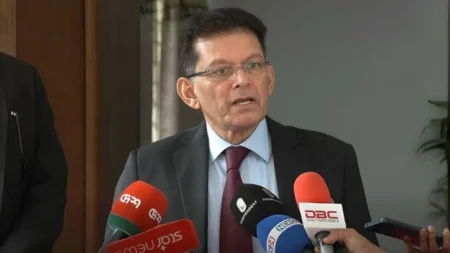 জুনে চীন বা ভারত সফরে যেতে পারেন প্রধানমন্ত্রী : পররাষ্ট্রমন্ত্রী পররাষ্ট্রমন্ত্রী