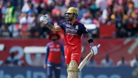 আইপিএলে কোহলির নতুন রেকর্ড kohli
