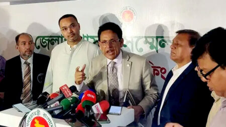 শিক্ষামন্ত্রী