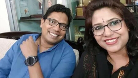 সাবেক আইসিটি প্রতিমন্ত্রী পলকের স্ত্রীর আয়কর নথি জব্দ পলকের স্ত্রী