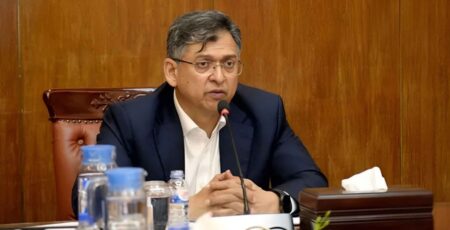 দেশের সব থানাকে দালালমুক্ত করার নির্দেশ স্বরাষ্ট্রমন্ত্রীর স্বরাষ্ট্রমন্ত্রী সালাহউদ্দিন আহমদ
