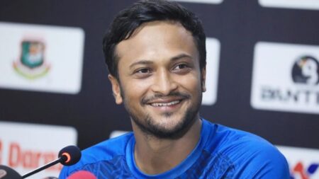 সাকিব আল হাসান