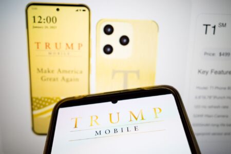 trump phones