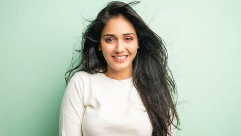 অভিনেত্রী টুইশা শর্মা