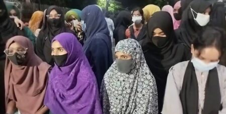 হলে রাজনীতির বিপক্ষে ছাত্রদল নেত্রী, হতে চান ‘সাধারণ শিক্ষার্থী’ ছাত্রদল নেত্রী