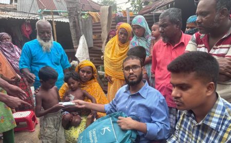 যমুনা সেতু ট্রাক দুর্ঘটনায় নিহত ১৫ পরিবারের পাশে ডু সামথিং ফাউন্ডেশন যমুনা সেতু ট্রাক দুর্ঘটনা