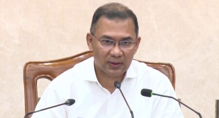 রাজনৈতিক ছত্রছায়ায় অপরাধীদের ছাড় নয়: প্রধানমন্ত্রীর হুঁশিয়ারি অপরাধী
