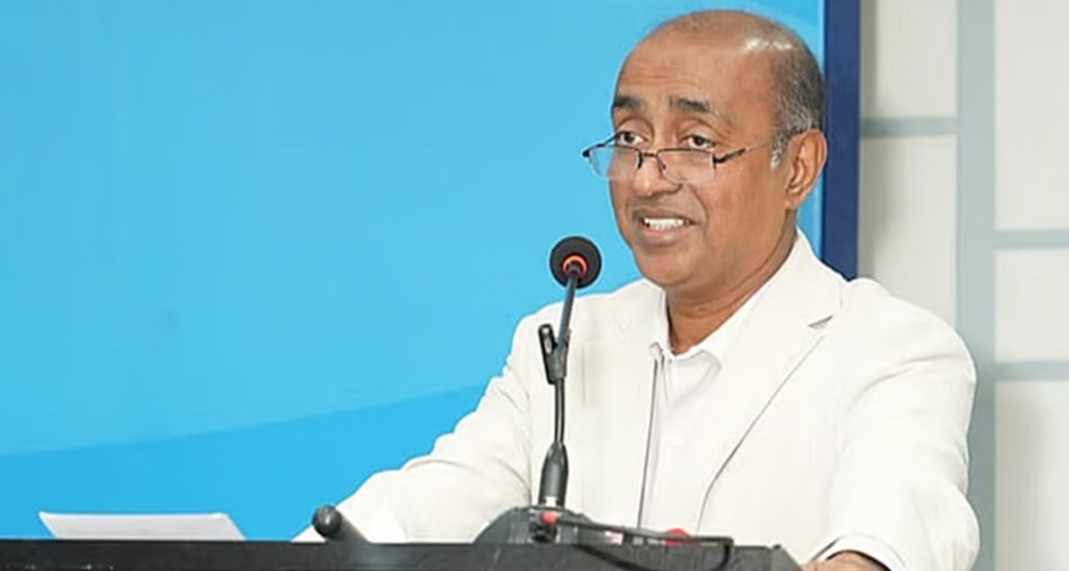 আইনমন্ত্রী