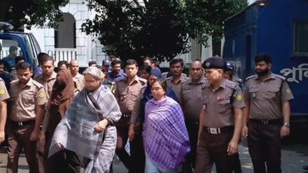 ট্রাইব্যুনালে আনা হলো দীপু মনি-রুপা-মোজাম্মেল বাবুকে ট্রাইব্যুনালে আনা হলো