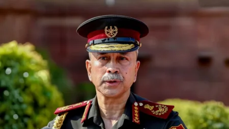 তুন চিফ অব ডিফেন্স