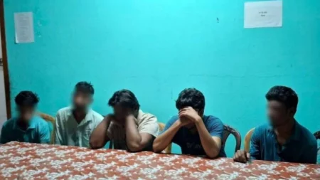 সমকামিতার দায়ে দুই ছাত্রদল নেতাসহ ৪ জনের সিট বাতিল, কারাদণ্ড সিট বাতিল