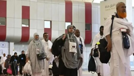১৩৪টি ফ্লাইটে বাংলাদেশি হজযাত্রীদের সৌদি যাত্রা সম্পন্ন সৌদি
