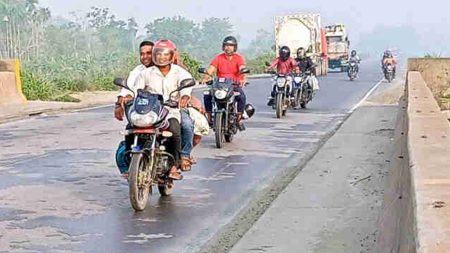সারাদেশে মোটরসাইকেল চালকদের জন্য জরুরি নির্দেশনা মোটরসাইকেল চালক